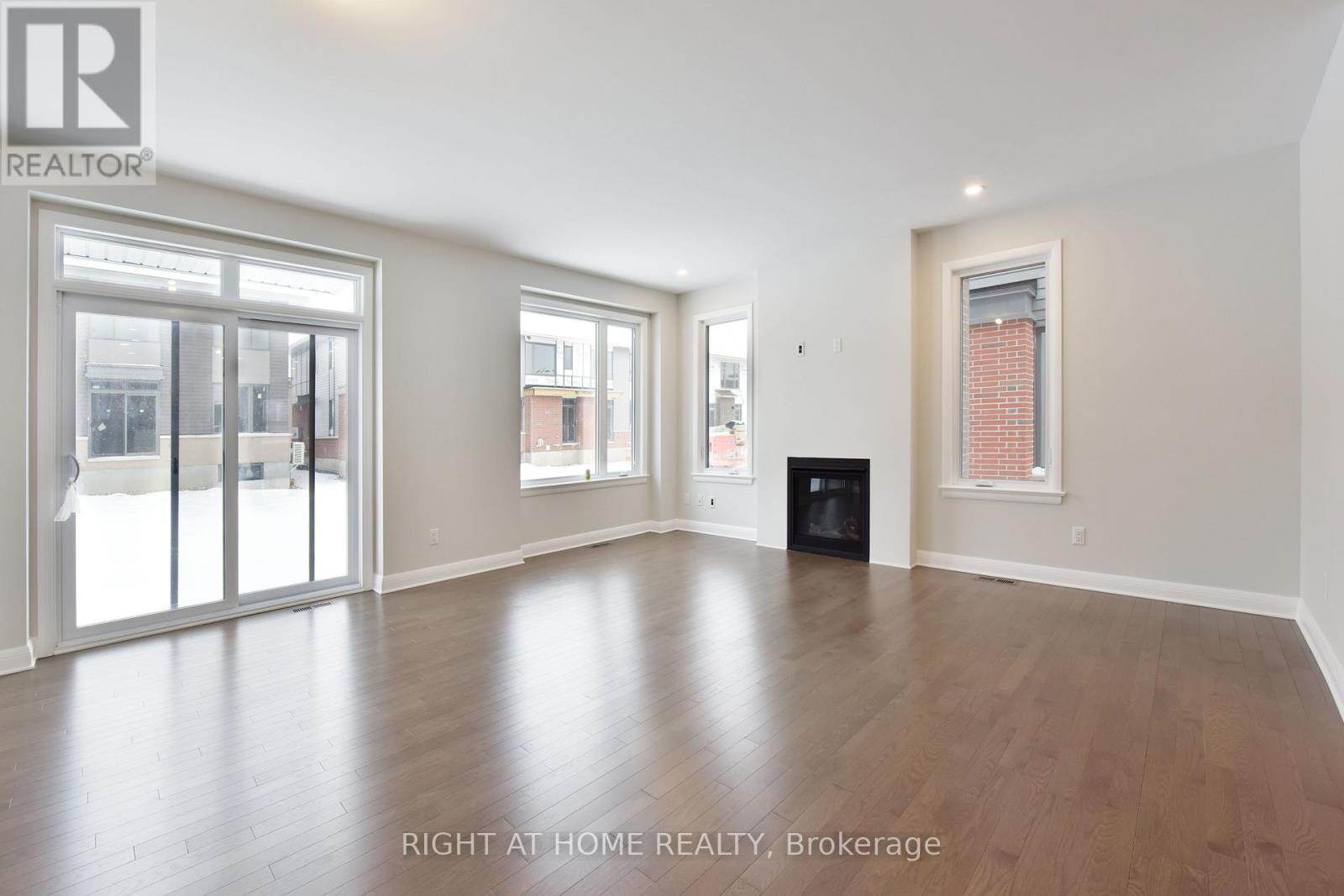 312 Wigwas Street, Ottawa, Ontario  K1K 5A1 - Photo 11 - X13435298