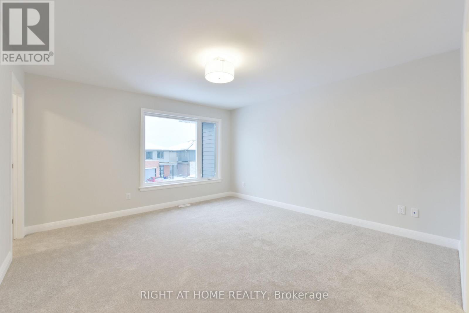 312 Wigwas Street, Ottawa, Ontario  K1K 5A1 - Photo 16 - X13435298