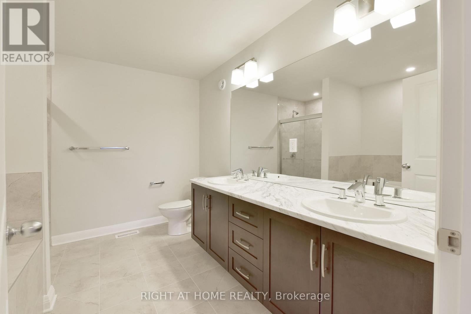 312 Wigwas Street, Ottawa, Ontario  K1K 5A1 - Photo 19 - X13435298