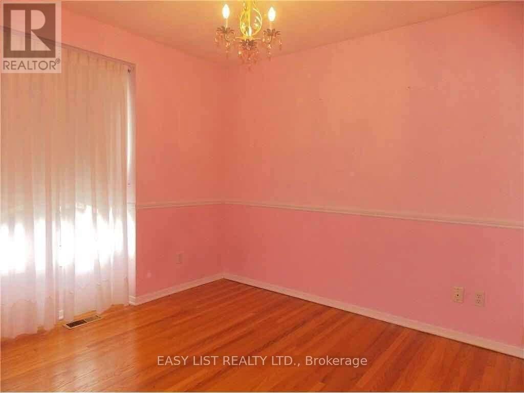 3288 Clearwater Crescent, Ottawa, Ontario  K1V 7S2 - Photo 9 - X13435300