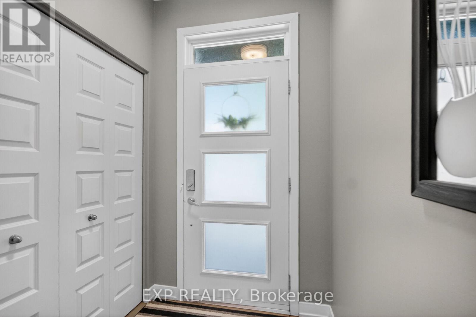 198 St. Malo Place, Russell, Ontario  K0A 1W0 - Photo 3 - X13435316