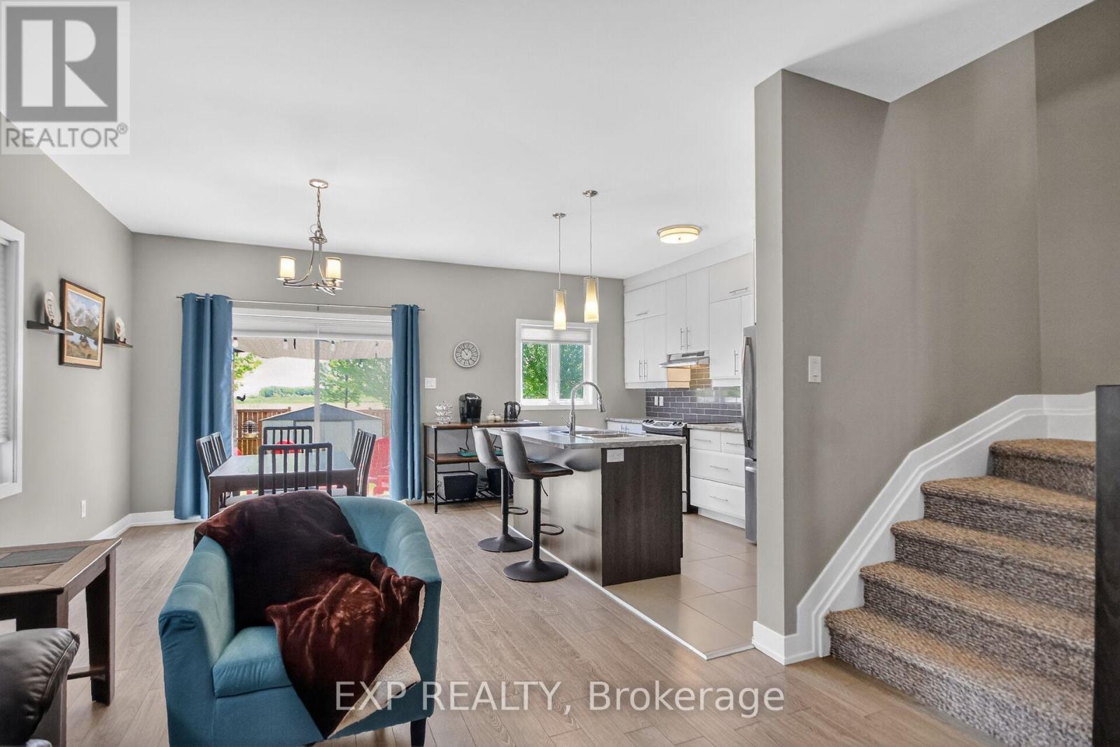 198 St. Malo Place, Russell, Ontario  K0A 1W0 - Photo 6 - X13435316