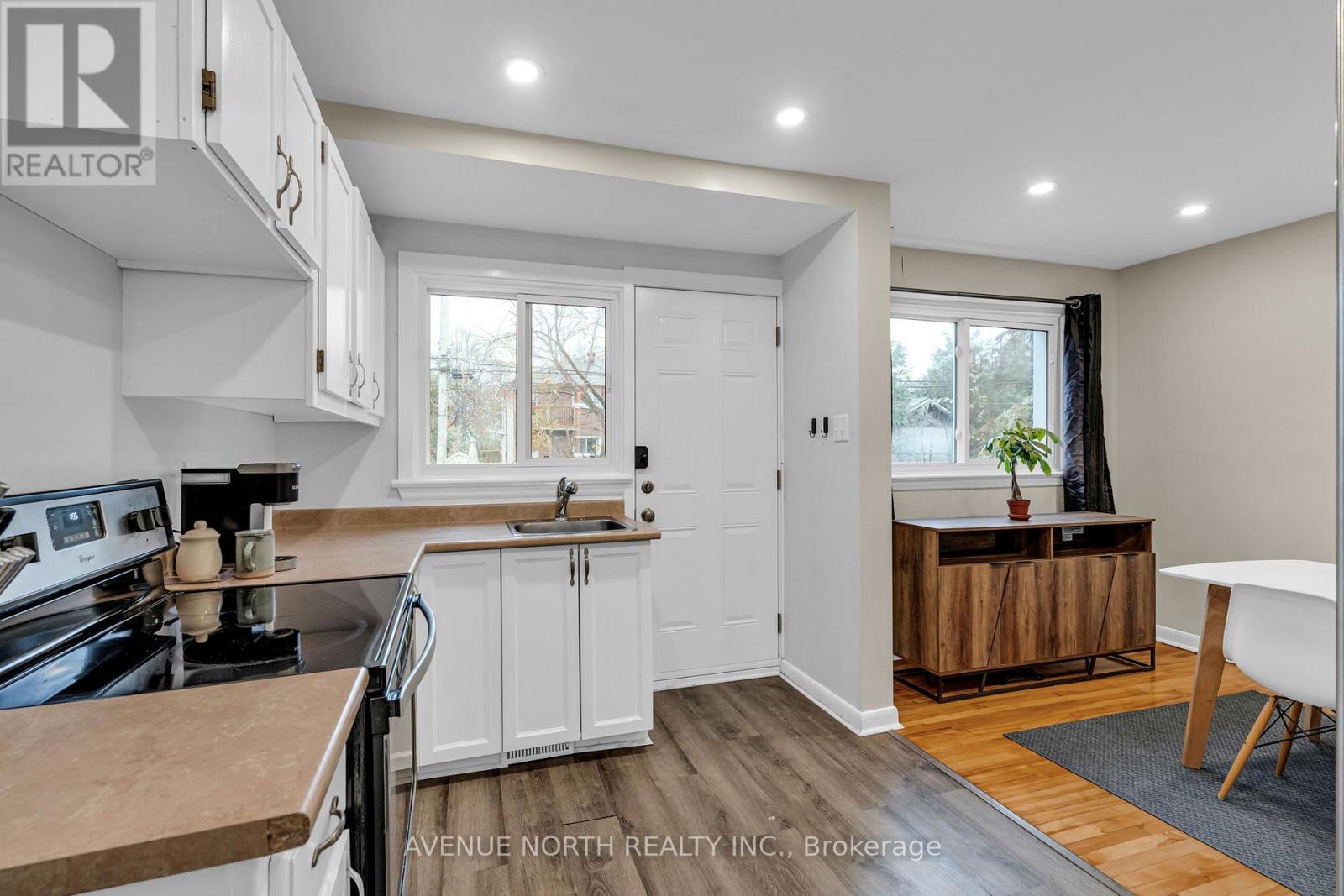 1202 Summerville Avenue, Ottawa, Ontario  K1Z 8G4 - Photo 11 - X13435392
