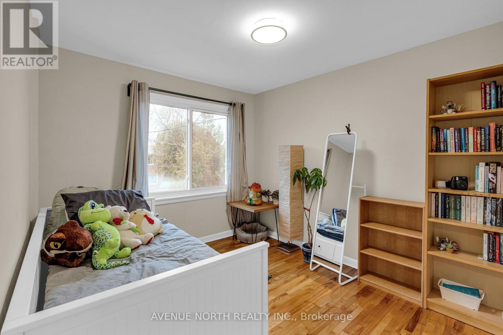 1202 Summerville Avenue, Ottawa, Ontario  K1Z 8G4 - Photo 16 - X13435392