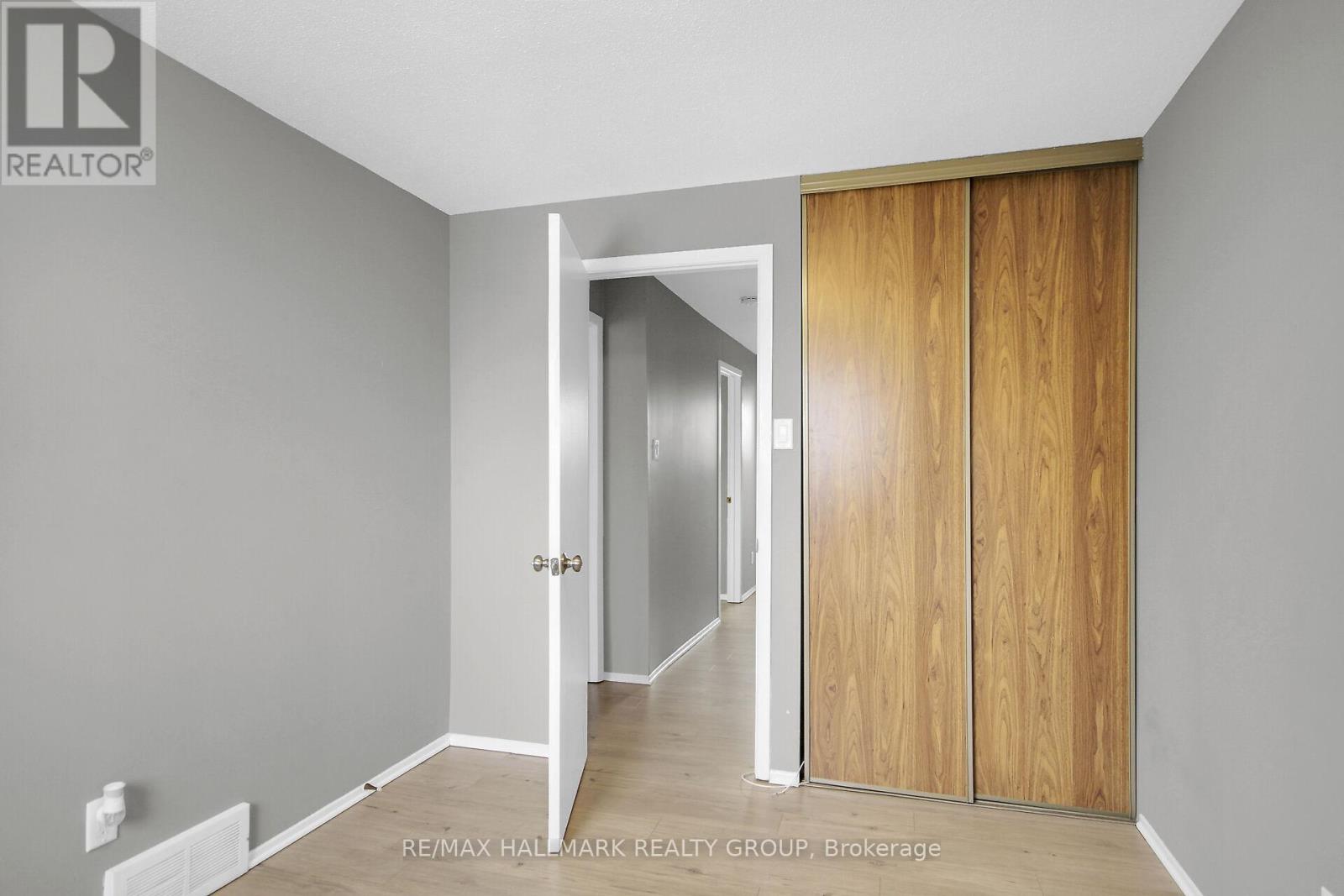 13 Coolspring Crescent, Ottawa, Ontario  K2E 7M7 - Photo 17 - X13435520