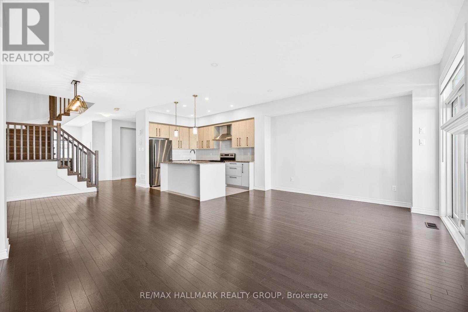 720 Miikana Road, Ottawa, Ontario  K1X 0H7 - Photo 8 - X13435542