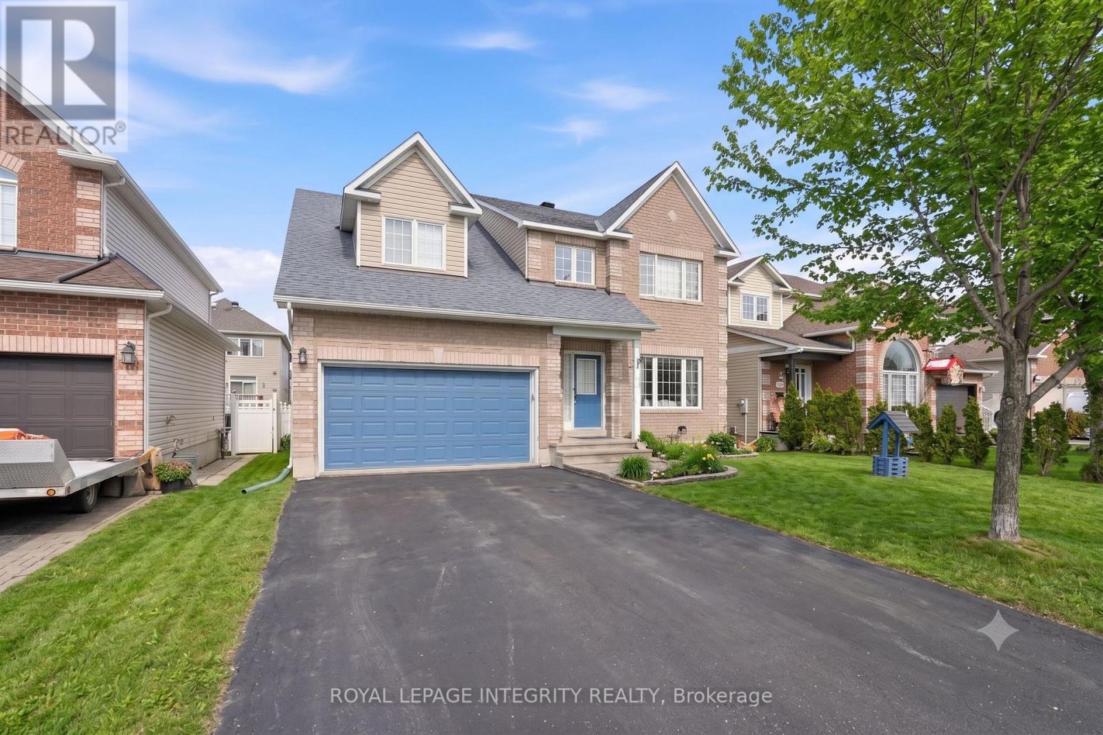 127 Stoney Pond Court, Ottawa, Ontario  K2S 2E6 - Photo 2 - X13435790