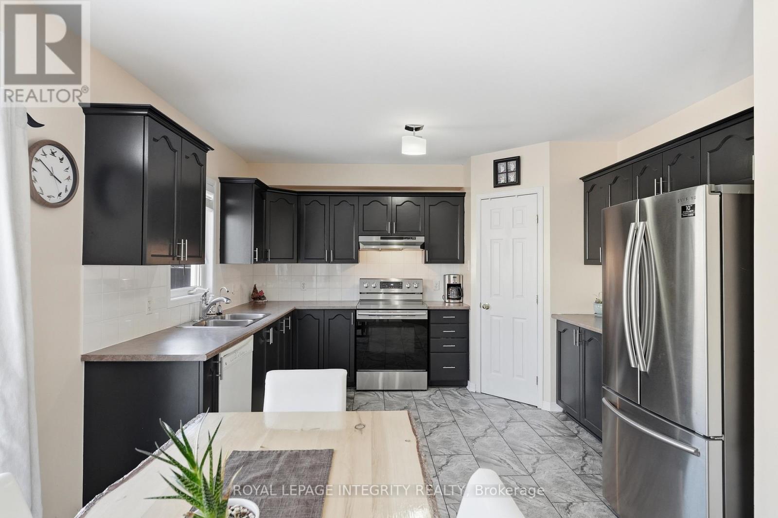 127 Stoney Pond Court, Ottawa, Ontario  K2S 2E6 - Photo 9 - X13435790