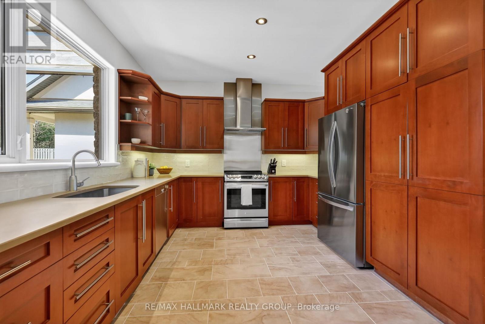1934 Lenester Avenue, Ottawa, Ontario  K2A 1J9 - Photo 15 - X13435800