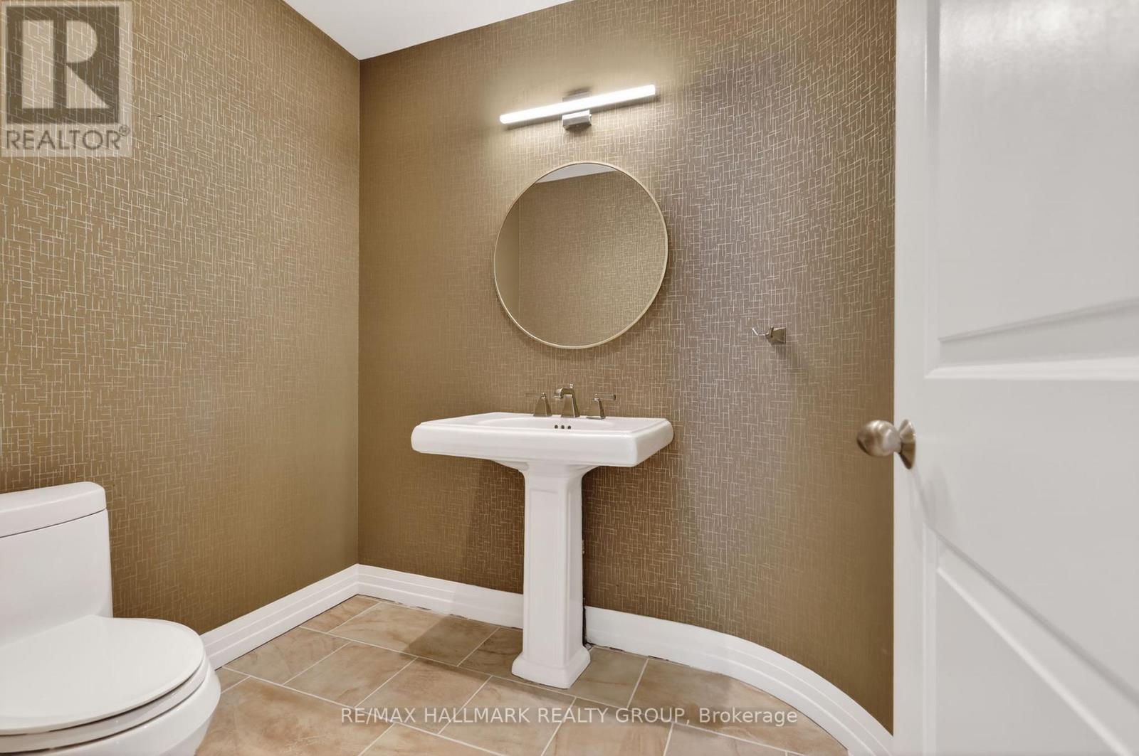 1934 Lenester Avenue, Ottawa, Ontario  K2A 1J9 - Photo 19 - X13435800