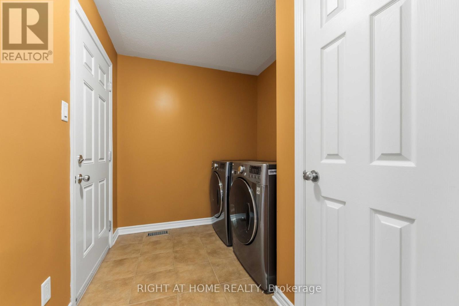 467 Paul Metivier Drive, Ottawa, Ontario  K2J 0A9 - Photo 23 - X13435830