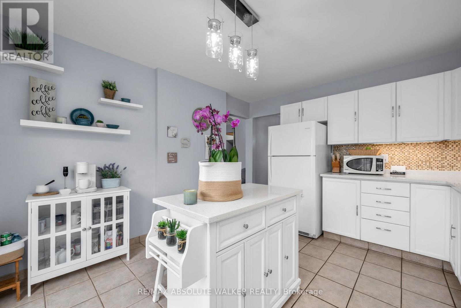 2061 Legrand Crescent, Ottawa, Ontario  K1E 3R1 - Photo 13 - X13435932