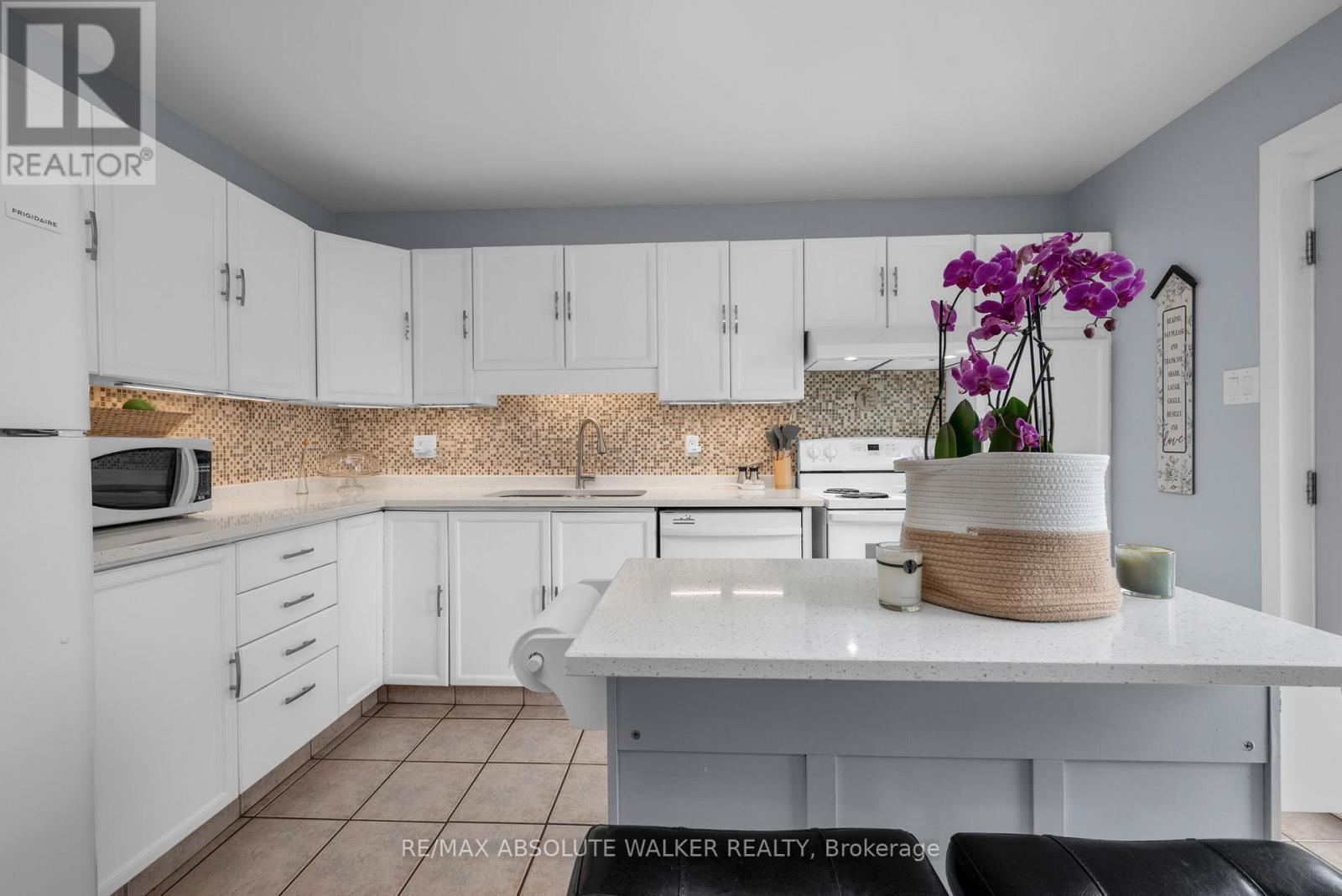 2061 Legrand Crescent, Ottawa, Ontario  K1E 3R1 - Photo 15 - X13435932