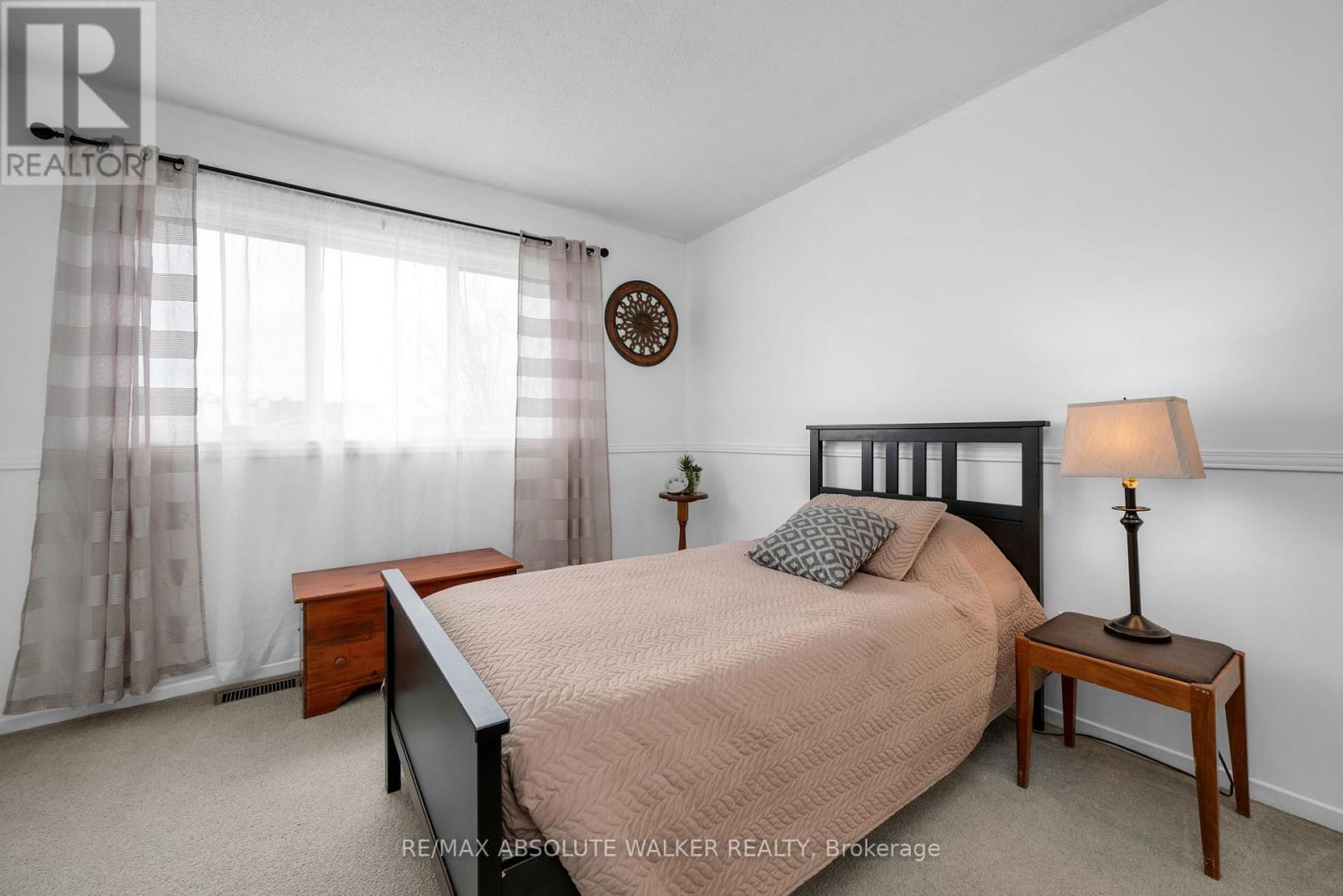 2061 Legrand Crescent, Ottawa, Ontario  K1E 3R1 - Photo 28 - X13435932