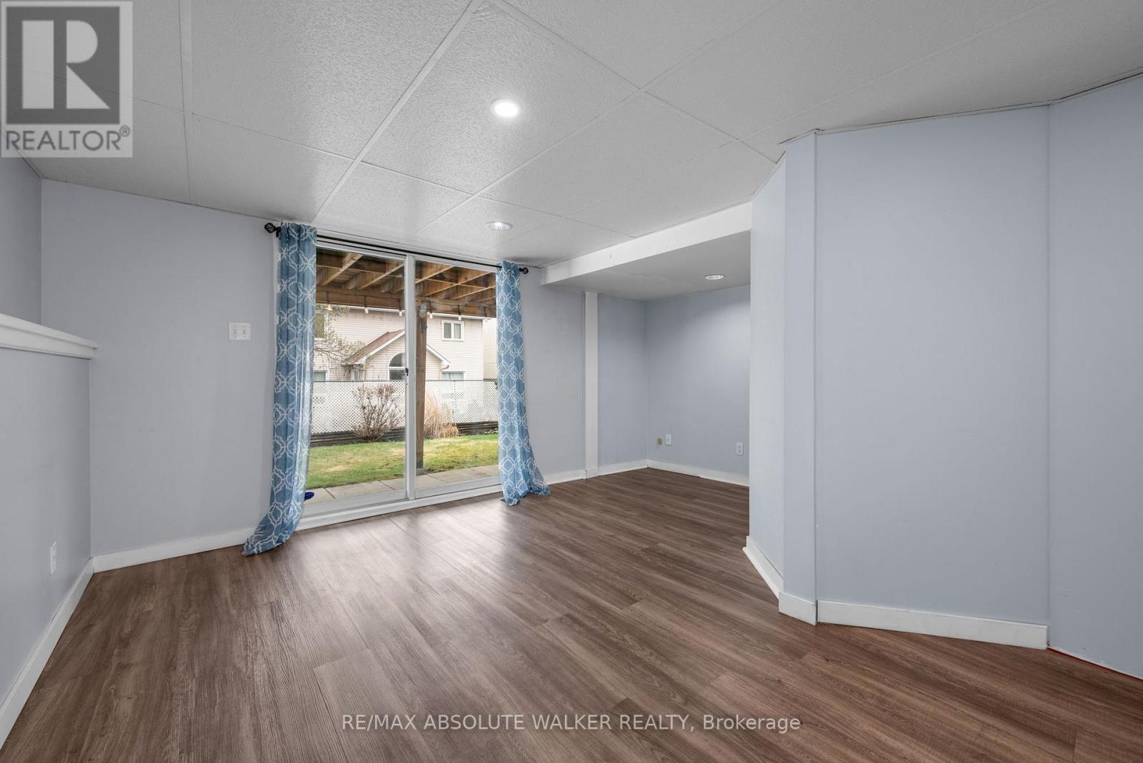 2061 Legrand Crescent, Ottawa, Ontario  K1E 3R1 - Photo 32 - X13435932