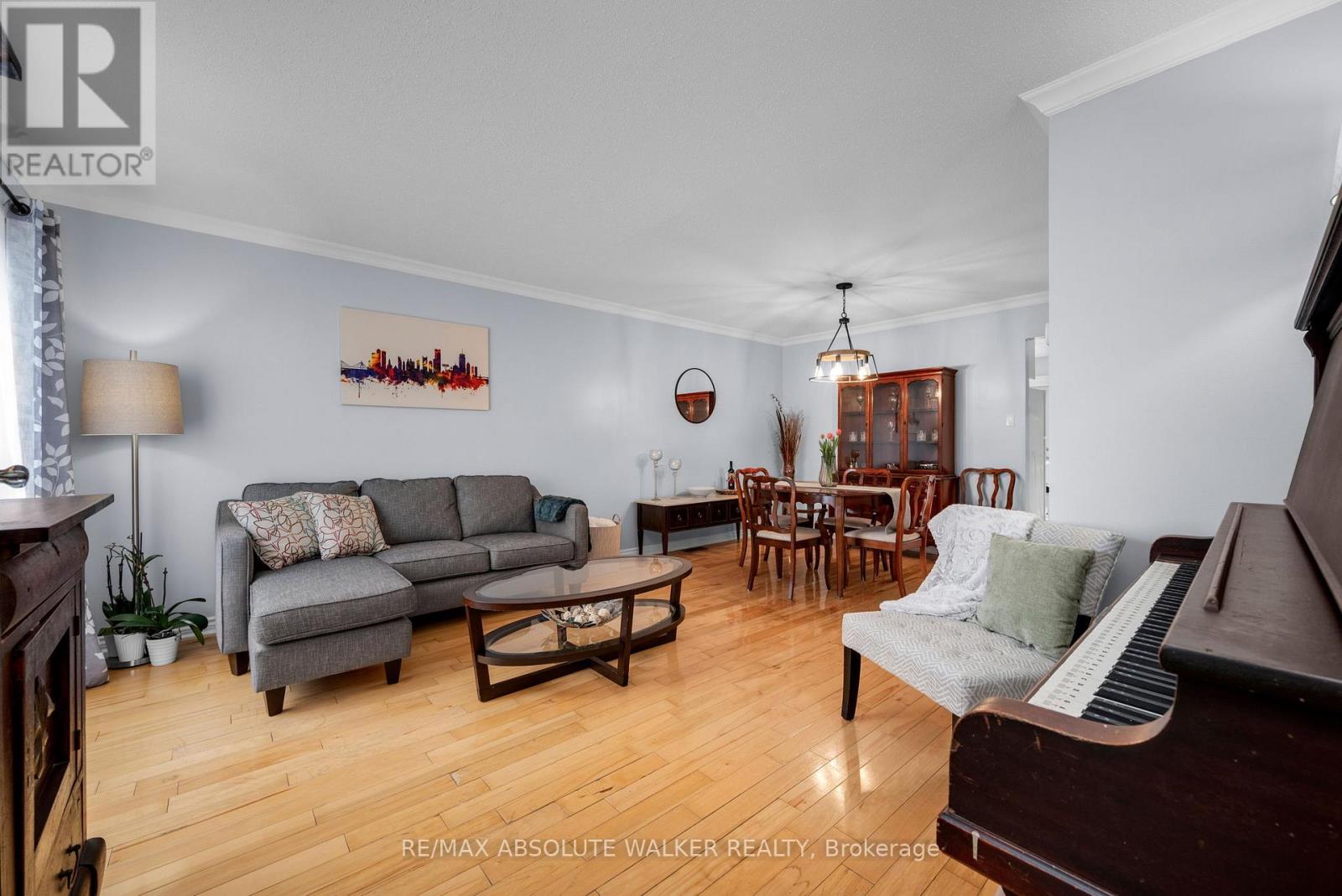 2061 Legrand Crescent, Ottawa, Ontario  K1E 3R1 - Photo 5 - X13435932