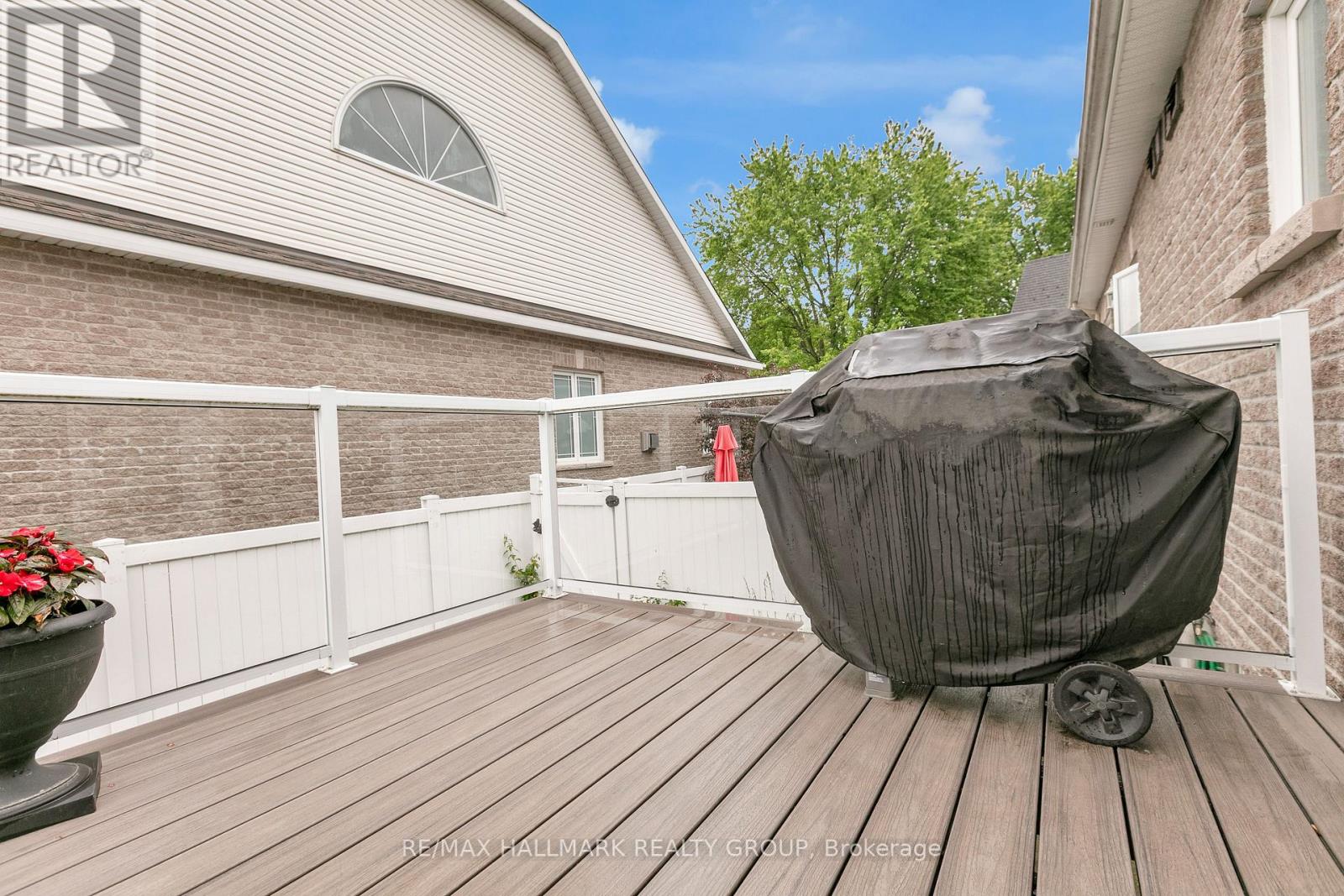 2051 Frank Bender Street, Ottawa, Ontario  K1C 1M7 - Photo 35 - X13435986