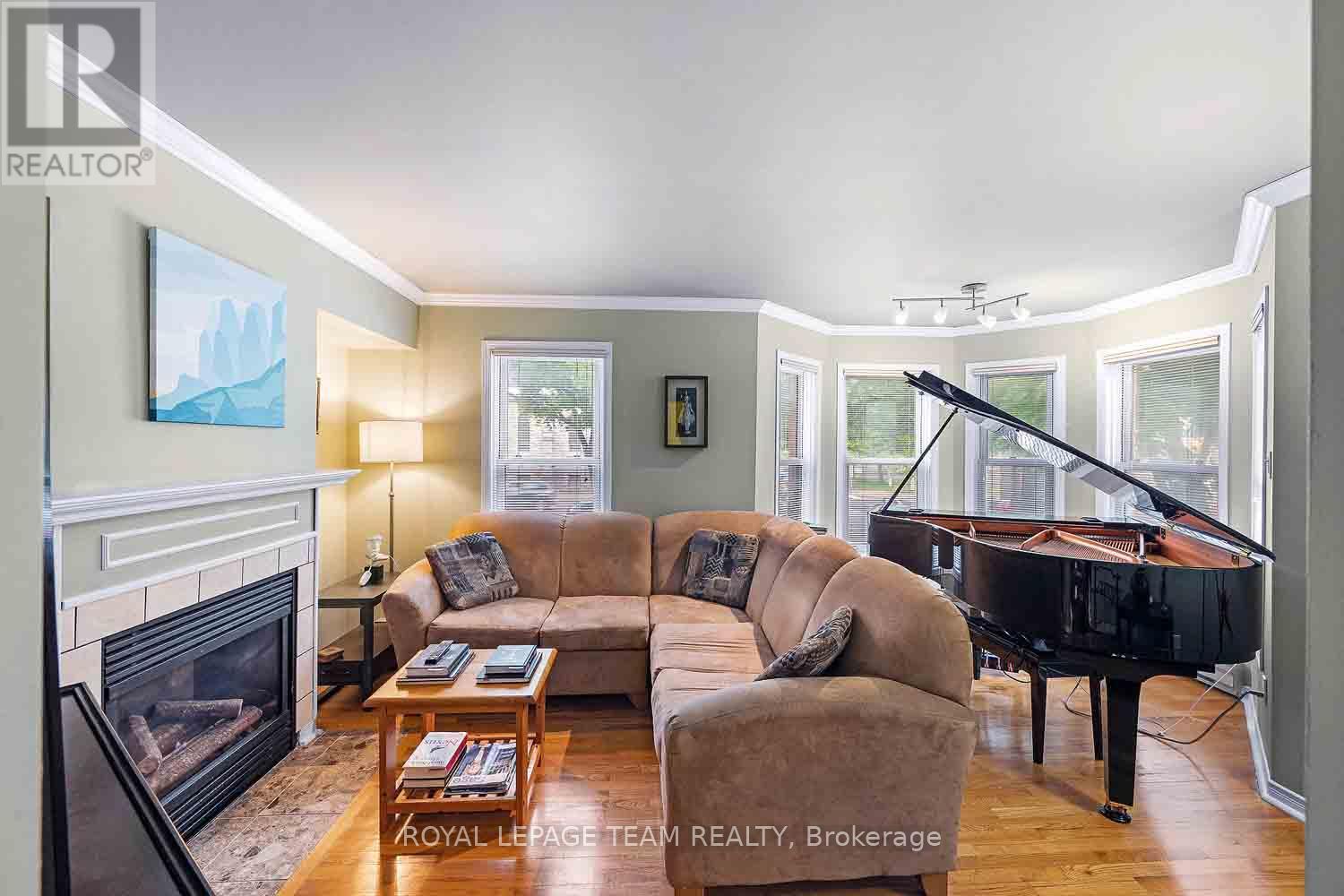 2 - 220 Wilbrod Avenue, Ottawa, Ontario  K1N 6L6 - Photo 7 - X13436042