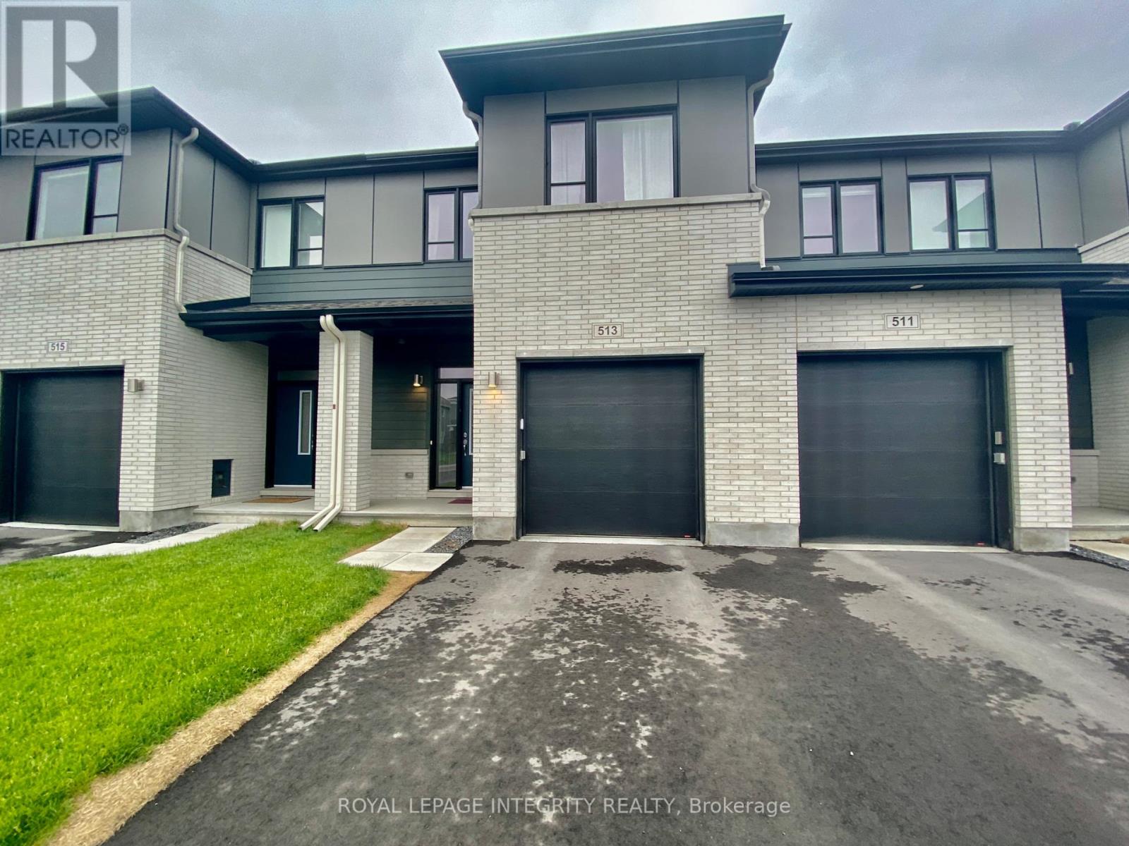 513 Cope Drive, Ottawa, Ontario  K2S 1B6 - Photo 2 - X13436070