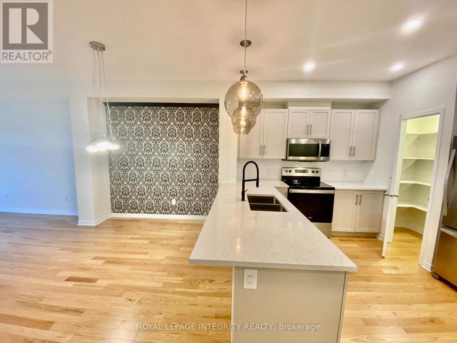 513 Cope Drive, Ottawa, Ontario  K2S 1B6 - Photo 8 - X13436070