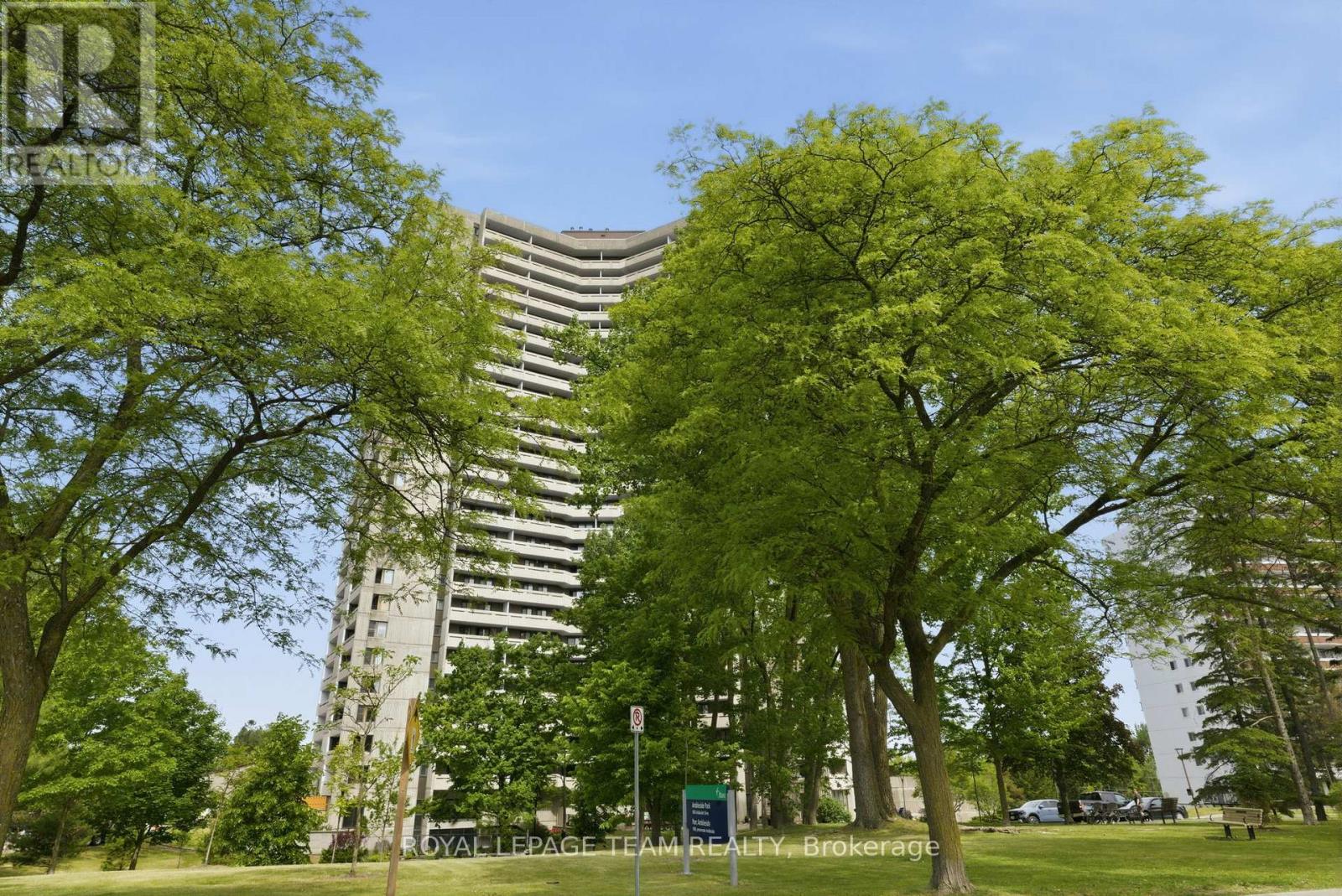 507 - 1081 Ambleside Drive, Ottawa, Ontario  K2B 8C8 - Photo 2 - X13436136