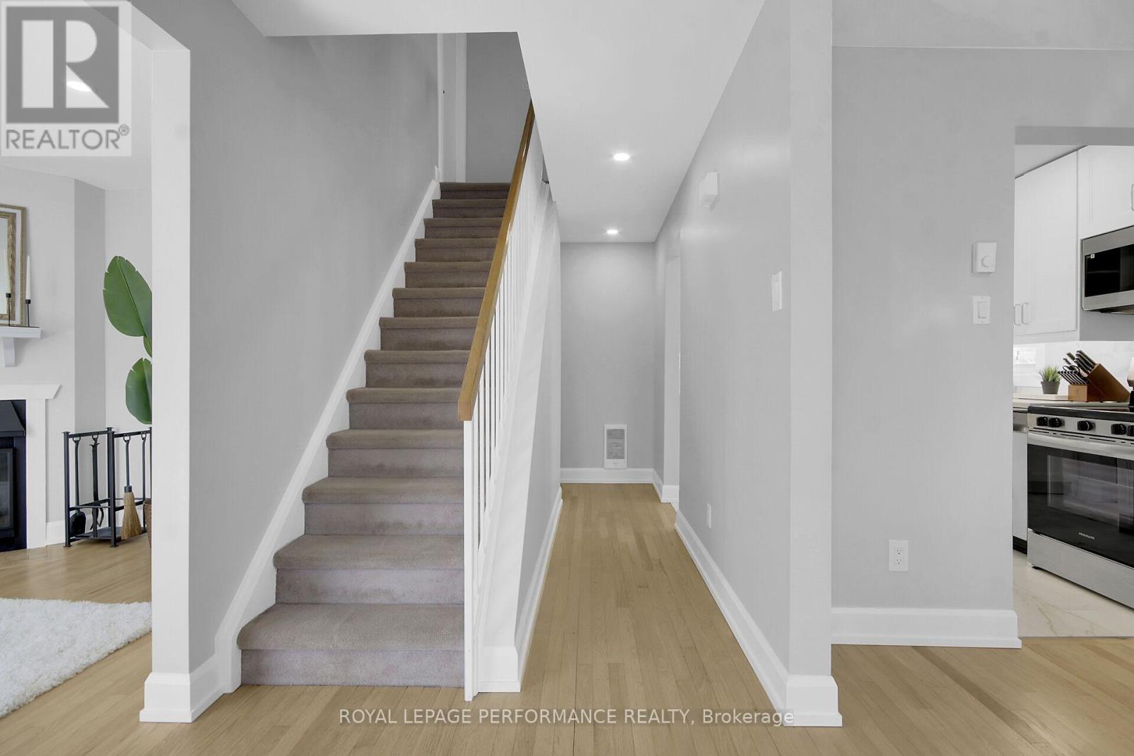 110 - 1770 Cabaret Lane, Ottawa, Ontario  K4A 2G1 - Photo 5 - X13436146