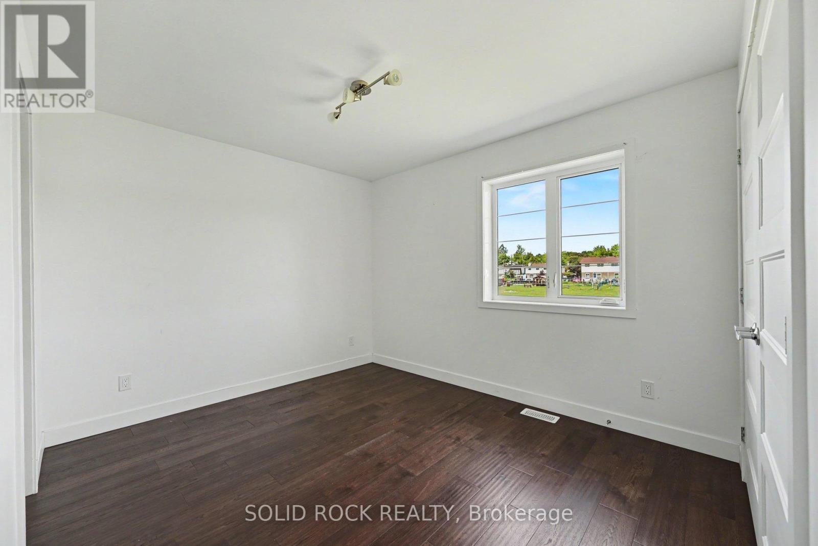 830 Portelance Avenue, Hawkesbury, Ontario  K6A 2Z4 - Photo 23 - X13436398