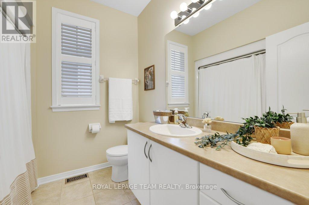 556 Dalewood Crescent, Ottawa, Ontario  K2S 0L3 - Photo 18 - X13436622