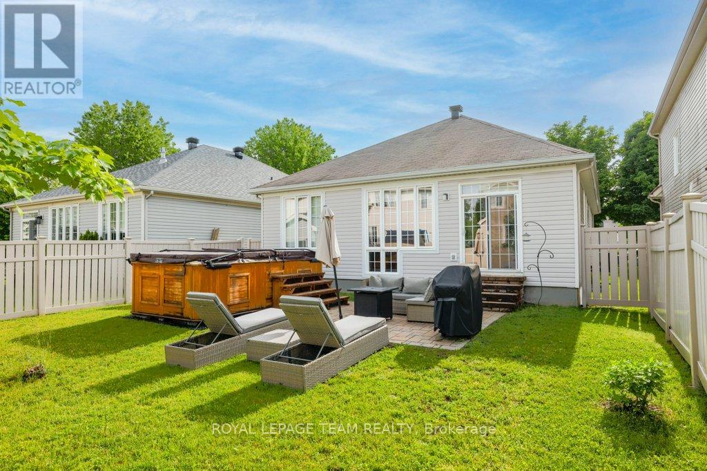 556 Dalewood Crescent, Ottawa, Ontario  K2S 0L3 - Photo 29 - X13436622