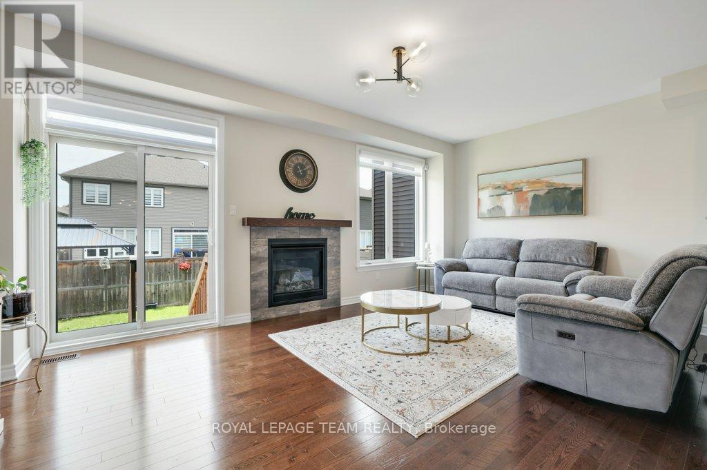 702 Vivera Place, Ottawa, Ontario  K2S 2M8 - Photo 11 - X13436628