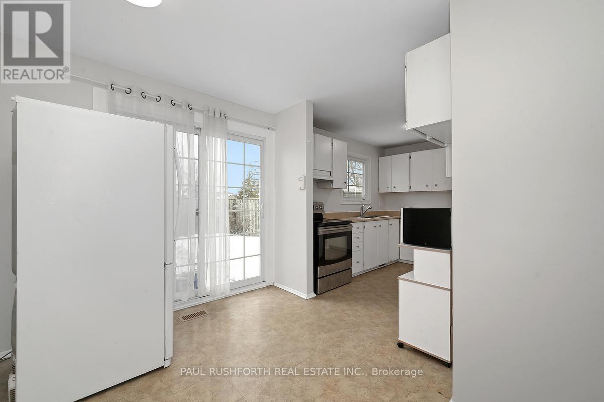 1107 Meadowlands Drive, Ottawa, Ontario  K2C 0K5 - Photo 12 - X13436632