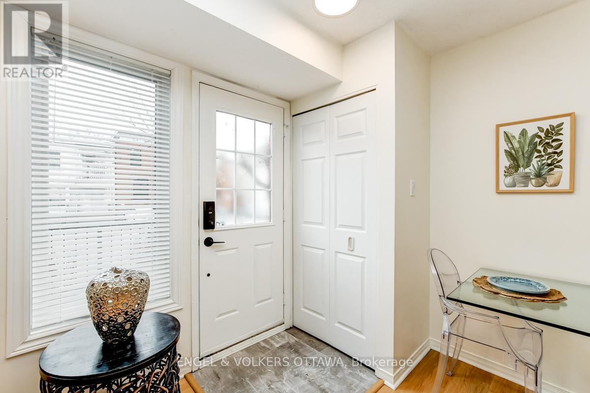 158 Rochester Street, Ottawa, Ontario  K1R 7M4 - Photo 5 - X13436890
