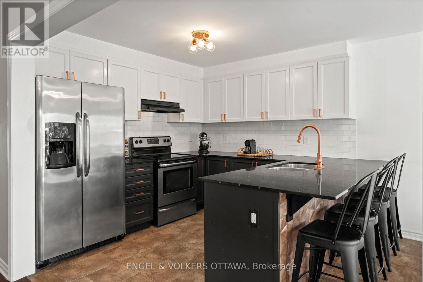 166 Lily Pond Street, Ottawa, Ontario  K2M 0J5 - Photo 11 - X13436938