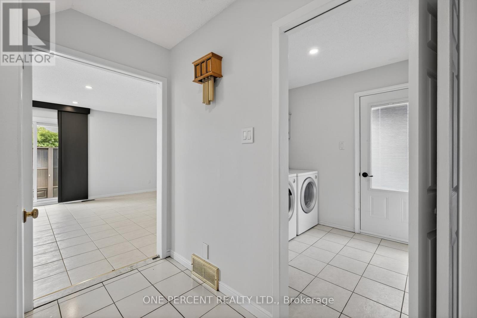 6343 Mattice Avenue, Ottawa, Ontario  K1C 2G1 - Photo 22 - X13436968