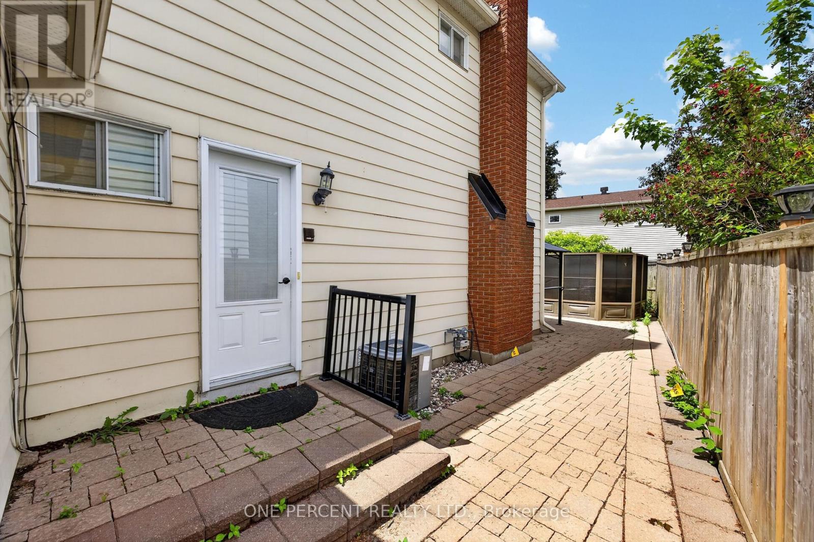 6343 Mattice Avenue, Ottawa, Ontario  K1C 2G1 - Photo 44 - X13436968