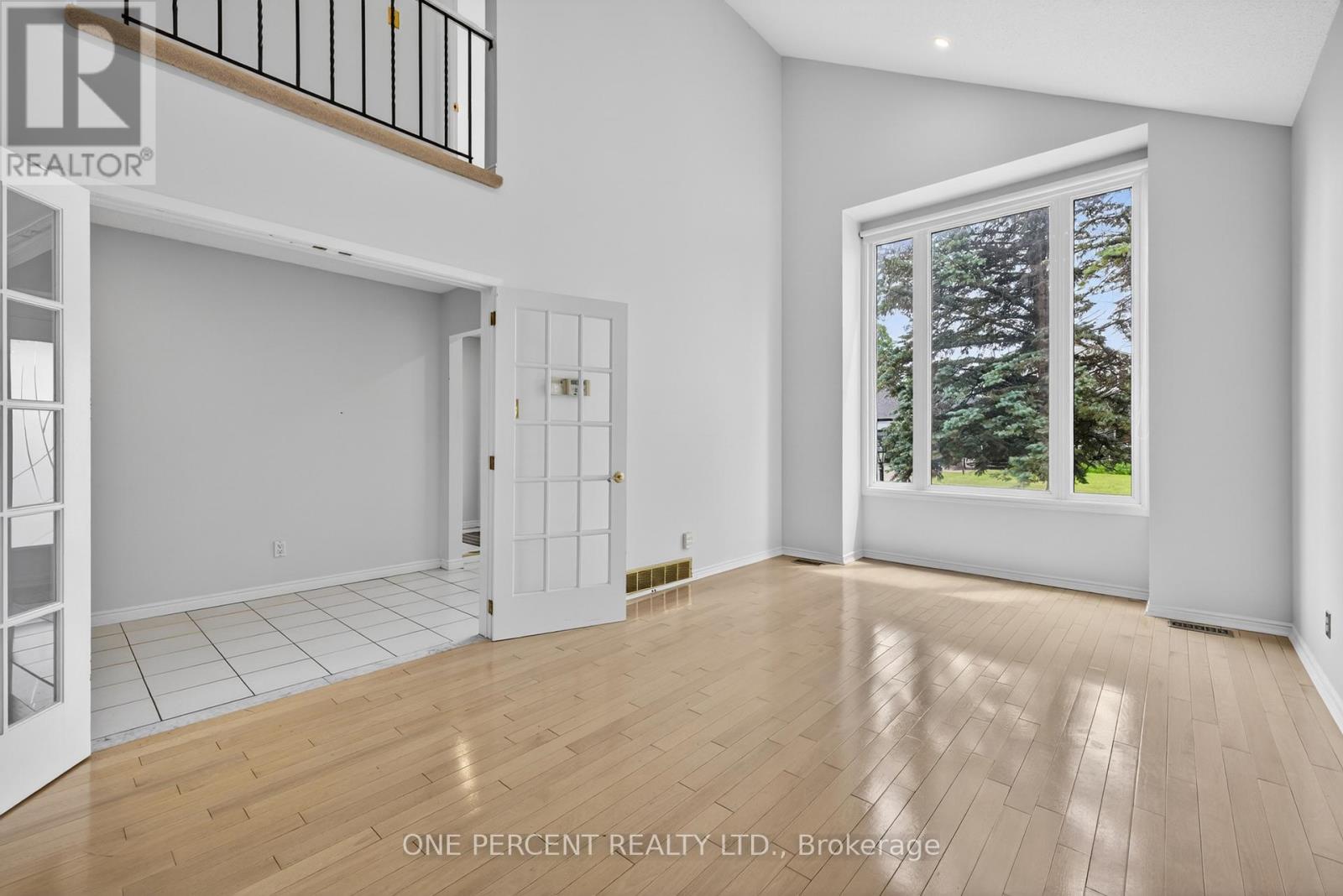 6343 Mattice Avenue, Ottawa, Ontario  K1C 2G1 - Photo 5 - X13436968
