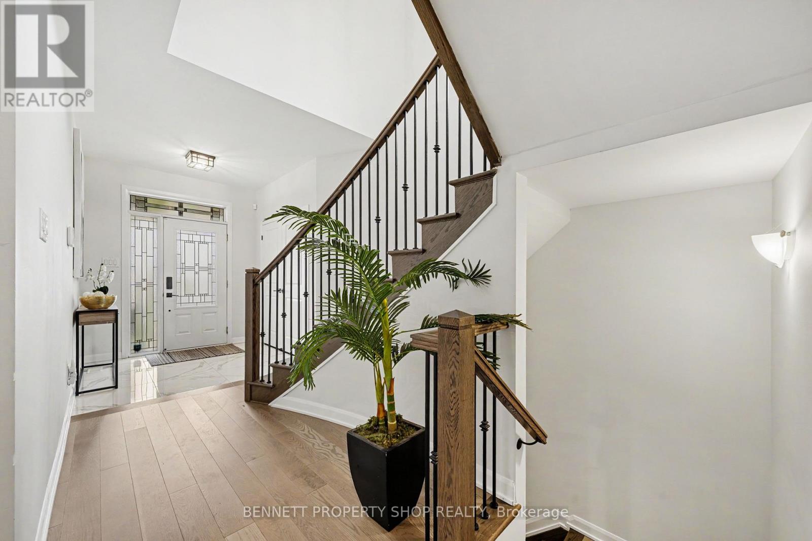 95 Russet Terrace, Ottawa, Ontario  K2J 6E8 - Photo 3 - X13437042