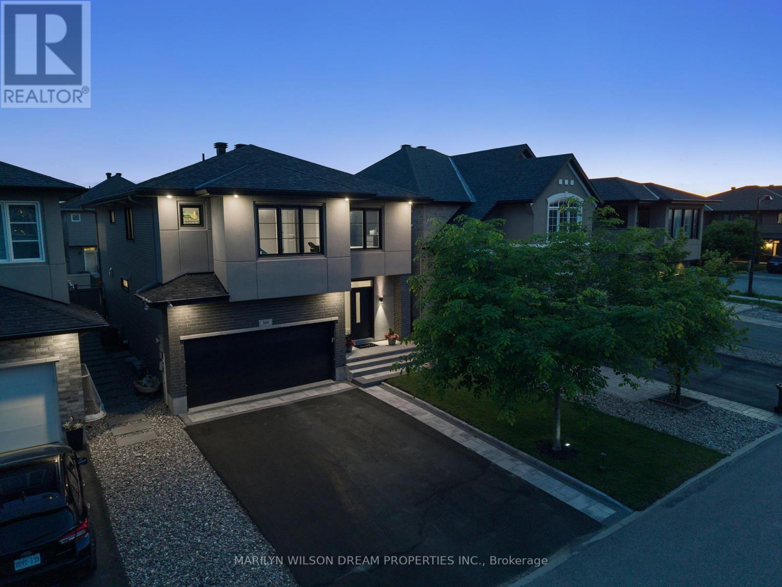 304 ANDALUSIAN CRESCENT, Ottawa, Ontario