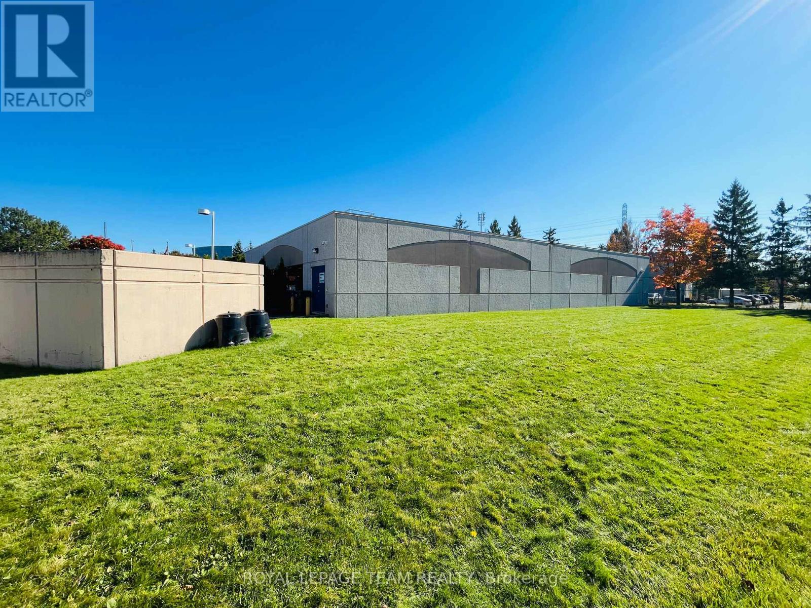 2490 Don Reid Drive, Ottawa, Ontario  K1H 1E1 - Photo 9 - X13437180