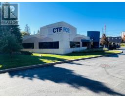 2490 DON REID DRIVE, Ottawa, Ontario