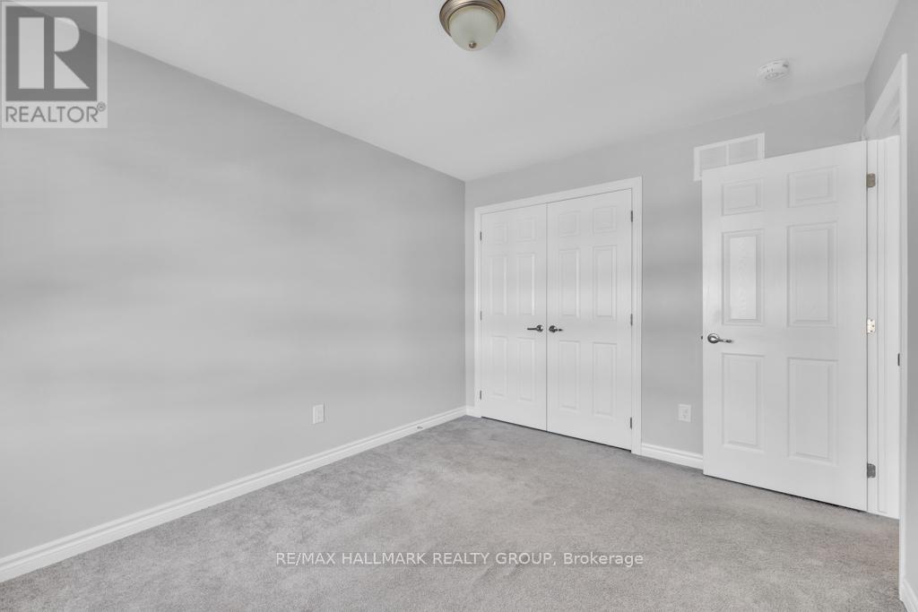 600 Parade Drive, Ottawa, Ontario  K2S 0Y5 - Photo 24 - X13437186