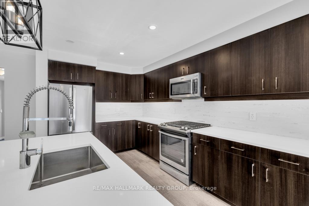 600 Parade Drive, Ottawa, Ontario  K2S 0Y5 - Photo 6 - X13437186