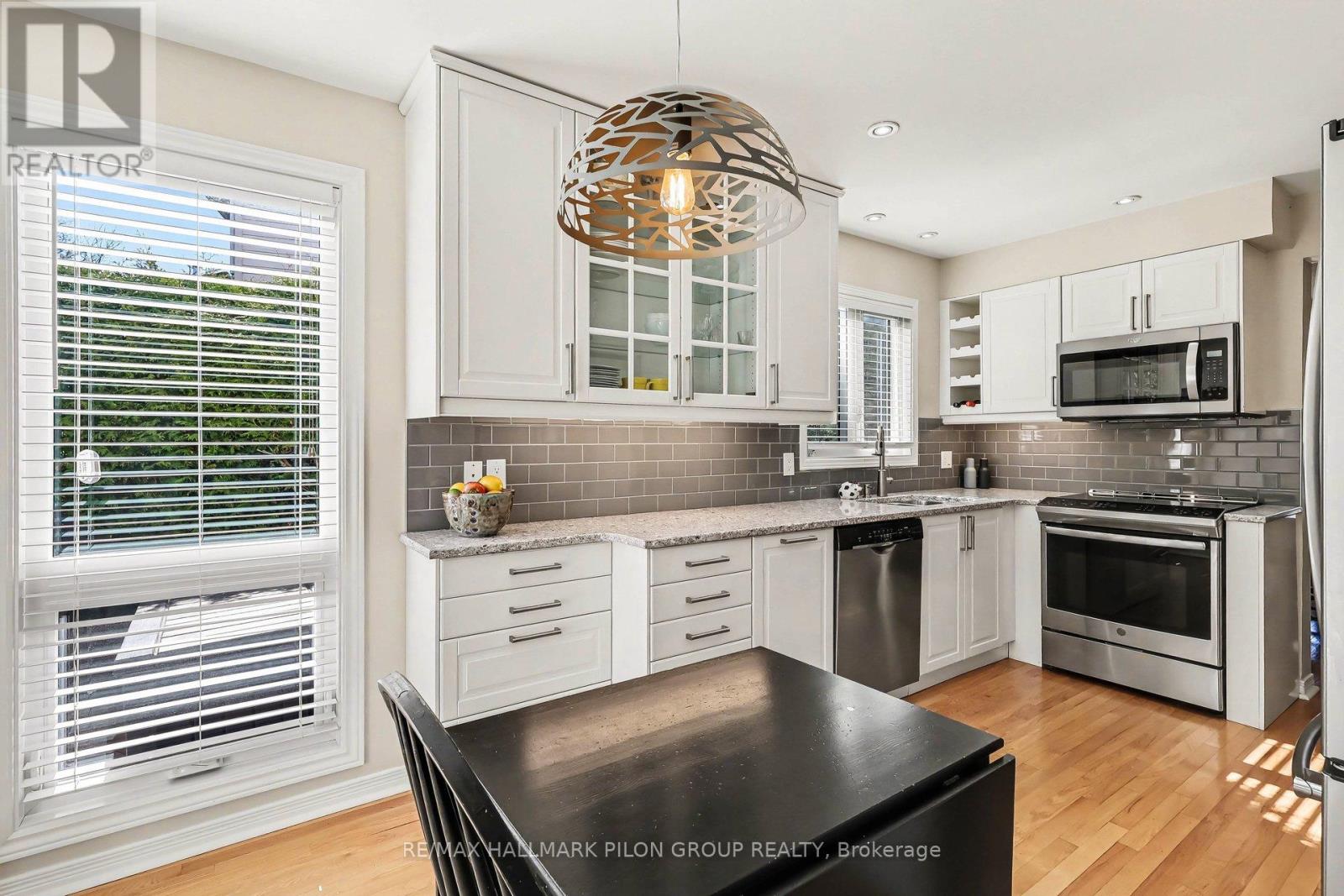 6321 Beausejour Drive, Ottawa, Ontario  K1C 3J6 - Photo 6 - X13437216