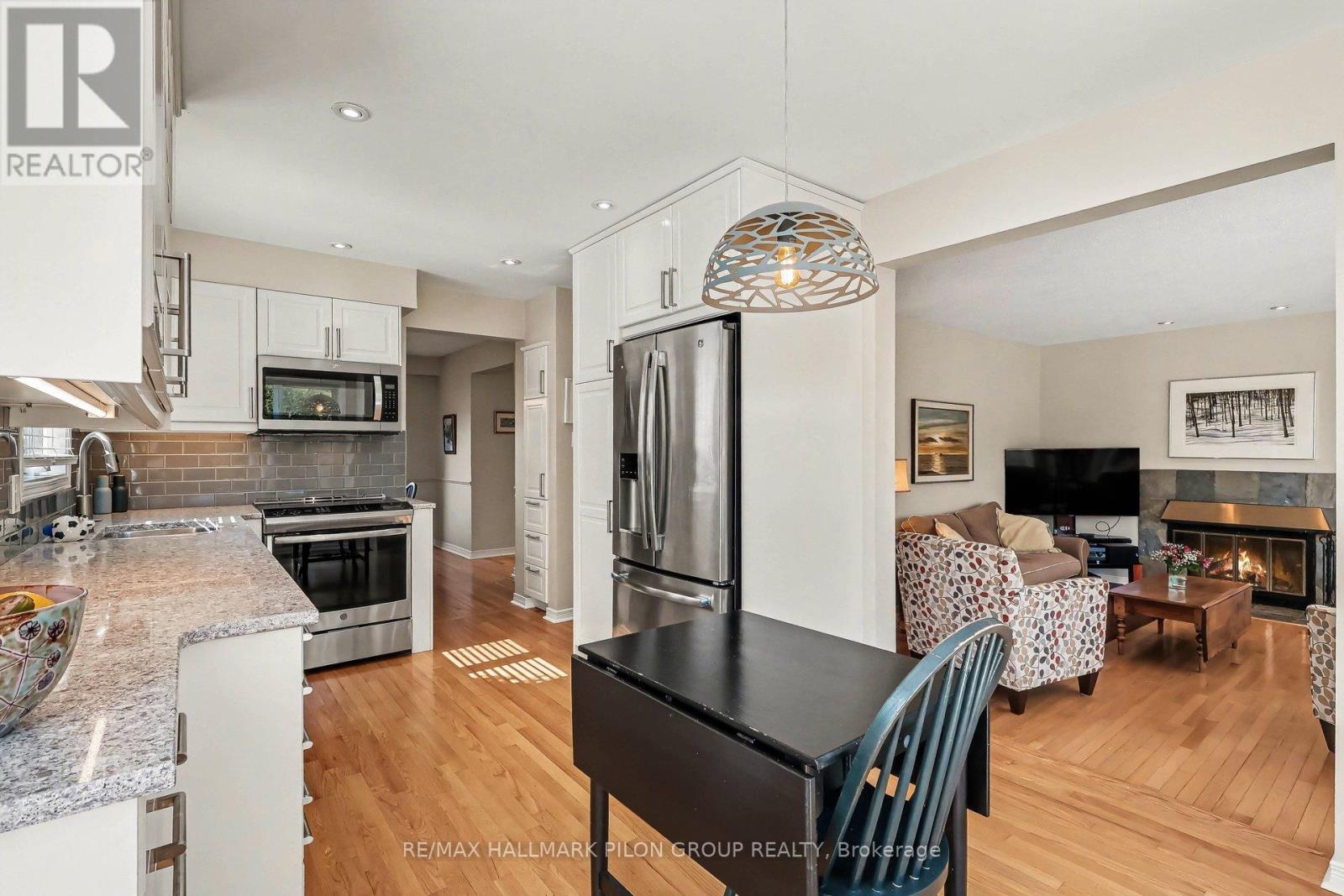 6321 Beausejour Drive, Ottawa, Ontario  K1C 3J6 - Photo 7 - X13437216