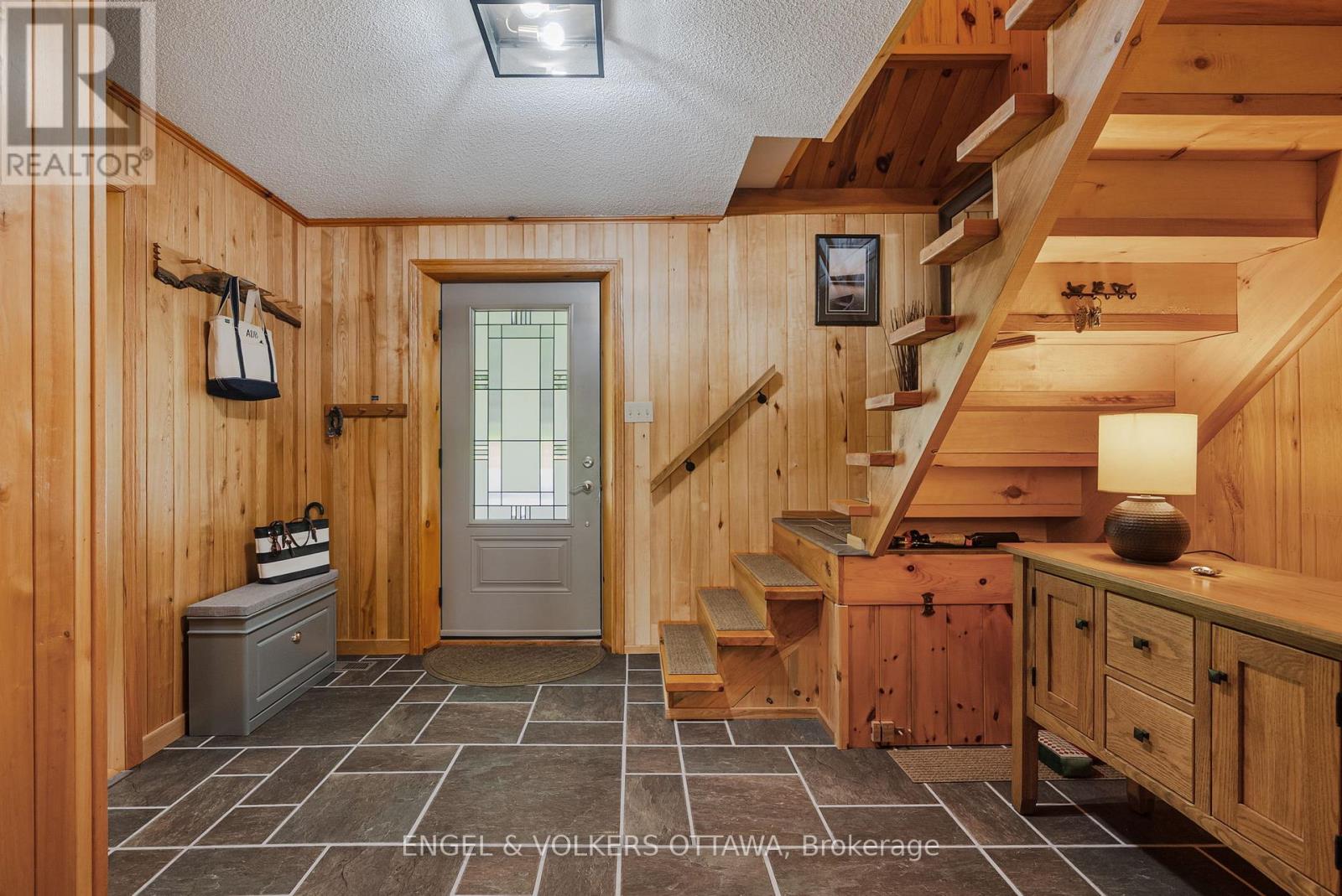 216 Connies Lane, Rideau Lakes, Ontario  K0G 1X0 - Photo 9 - X13437382