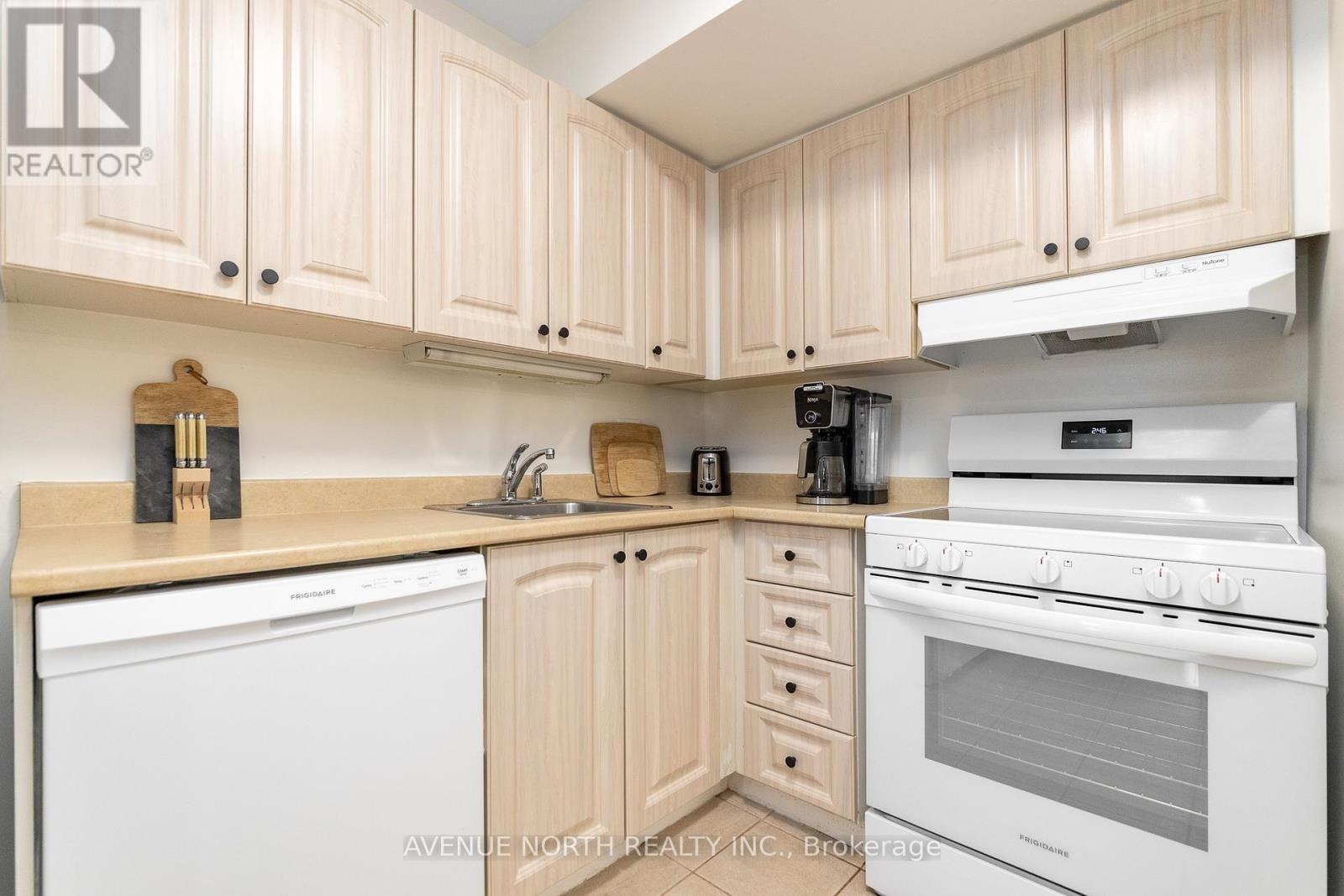 202 - 270 Lorry Greenberg Drive, Ottawa, Ontario  K1T 3K2 - Photo 7 - X13437454