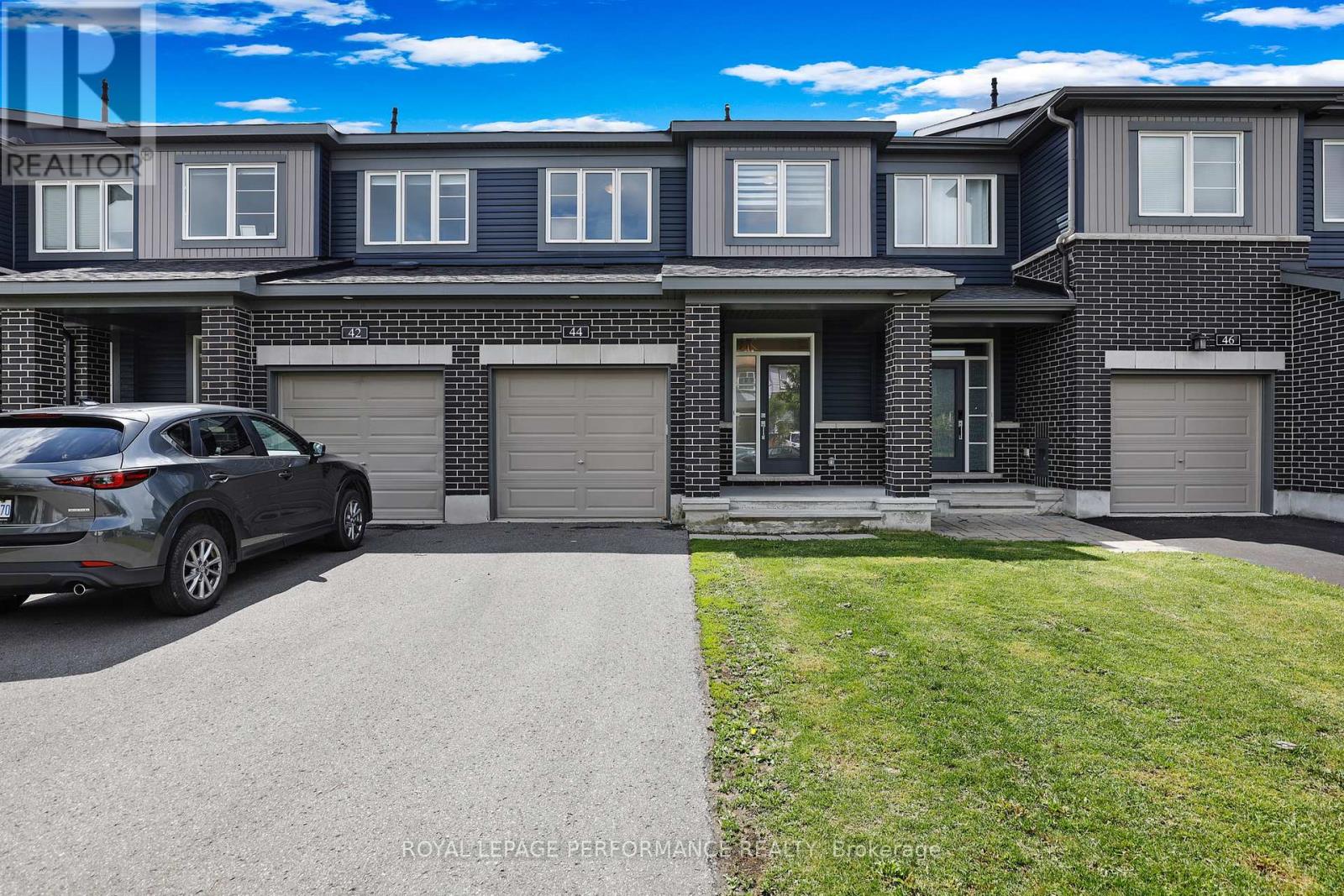 44 Gardenpost Terrace, Ottawa, Ontario  K4A 1G8 - Photo 2 - X13437662
