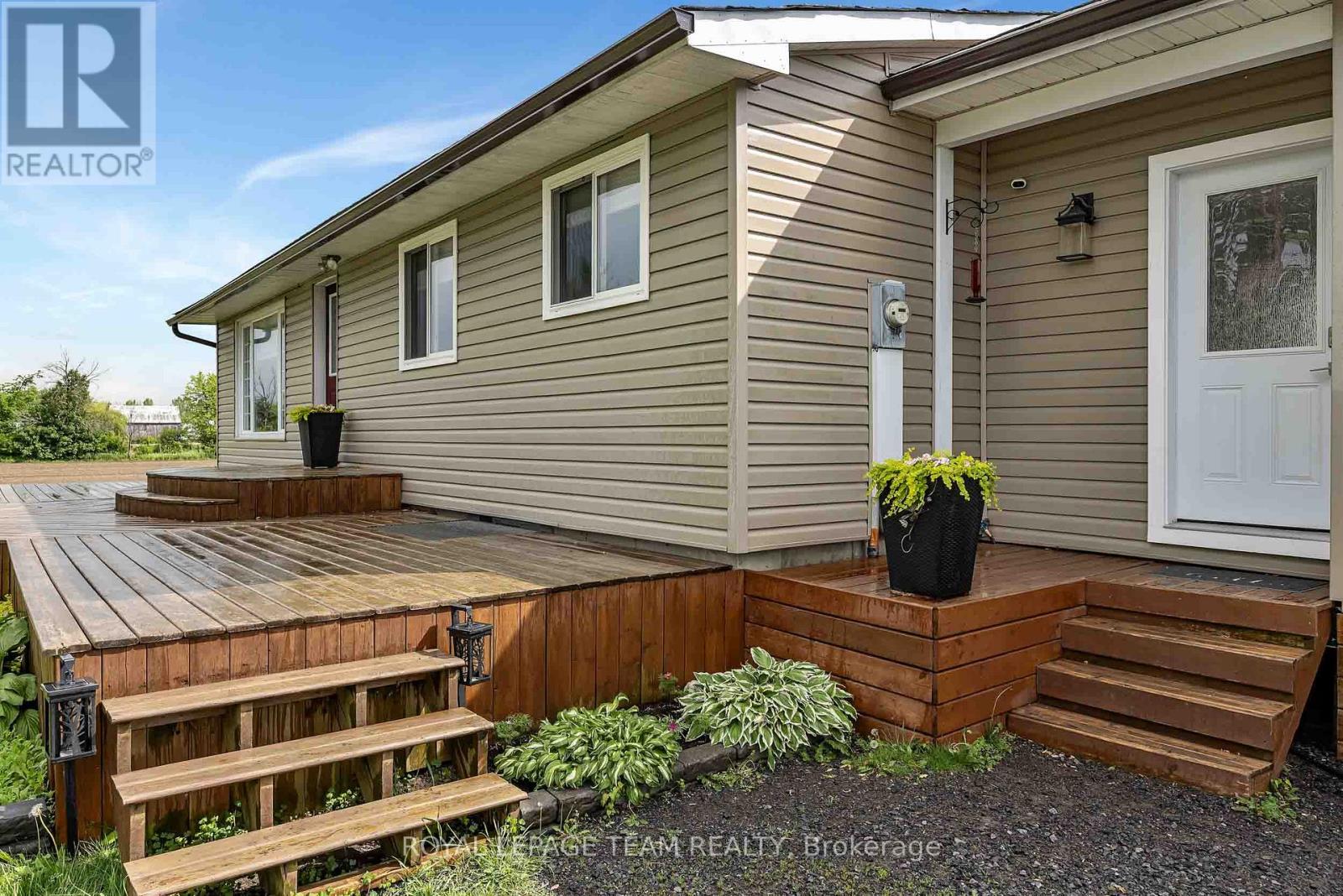 3217 Woodkilton Road, Ottawa, Ontario  K0A 1T0 - Photo 5 - X13437706