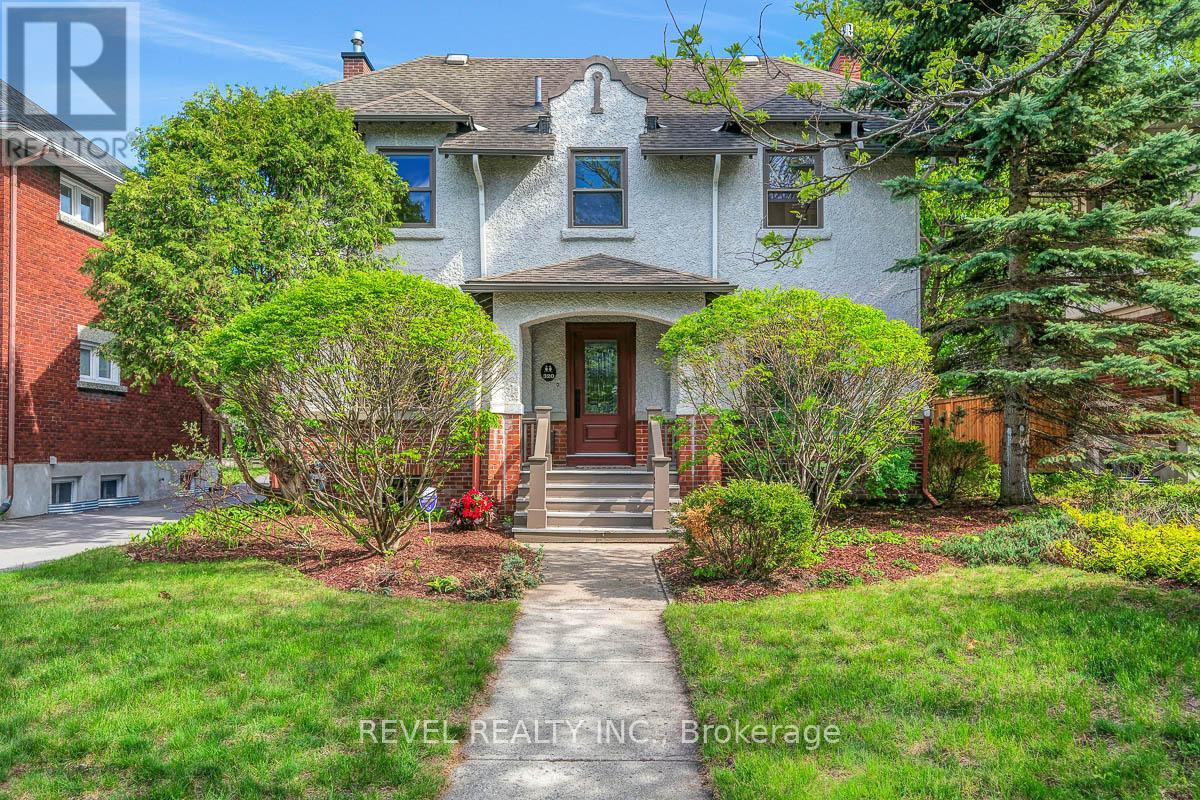 320 CLEMOW AVENUE, Ottawa, Ontario