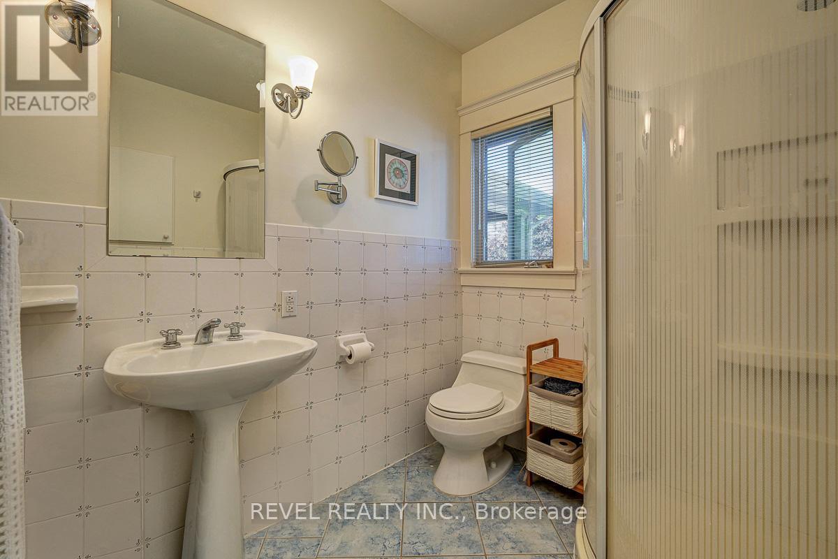 320 Clemow Avenue, Ottawa, Ontario  K1S 2B8 - Photo 24 - X13437870